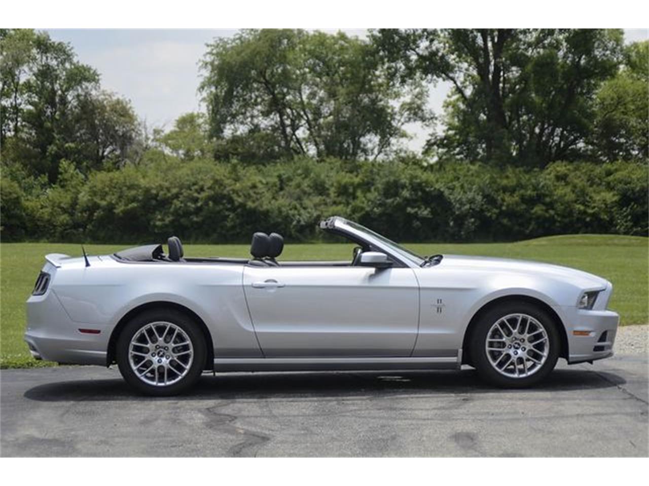 2014 Ford Mustang for sale in Indianapolis, IN – photo 13