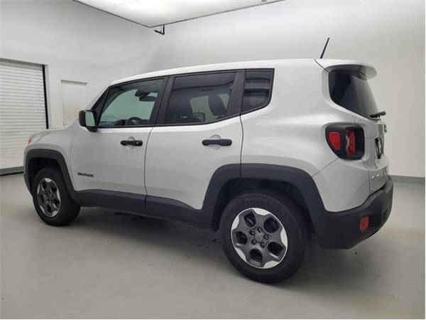 2015 Jeep Renegade Sport - SUV - - by dealer - vehicle for sale in Wilmington, NC – photo 3