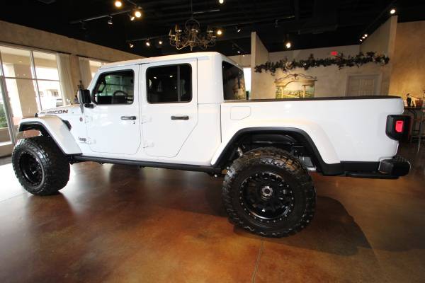2020 Jeep Gladiator Rubicon Truck 4x4 w/ OUTLAW OFF-ROAD LIFT PACKAGE for sale in Scottsdale, AZ – photo 3