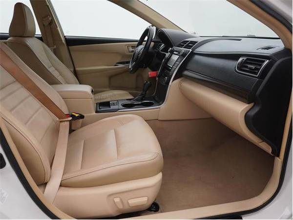 2015 Toyota Camry XLE - sedan - - by dealer - vehicle for sale in Other, IN – photo 18