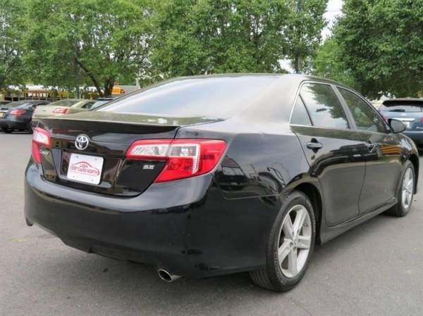 2014 Toyota Camry SE 4dr Sedan for sale in Whitehall, OH – photo 6