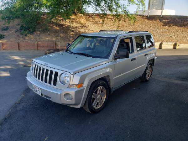 2007 Jeep Patriot 4x4 Great On Gas! Clean Title Smogged - cars & for sale in Sacramento , CA – photo 2