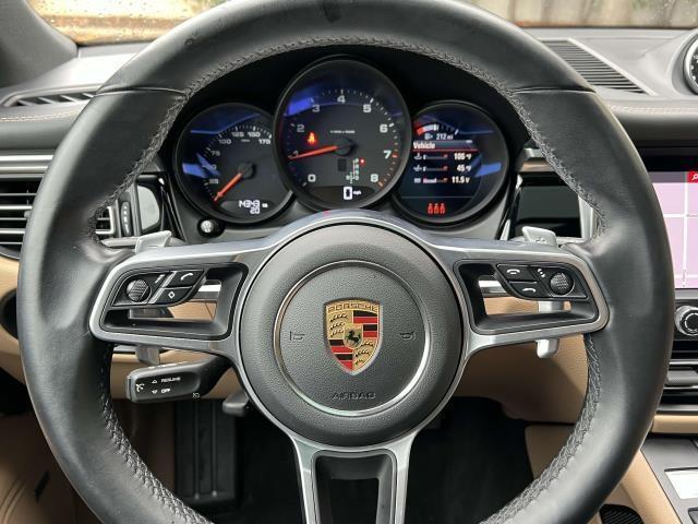2021 Porsche Macan Base for sale in Eastpointe, MI – photo 16
