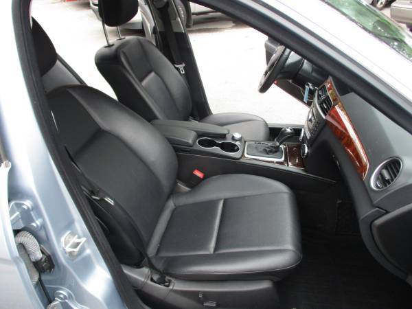 2013 Mercedes C300 luxury ( navigation , back camera, low miles 54k for sale in Haverhill, MA – photo 8