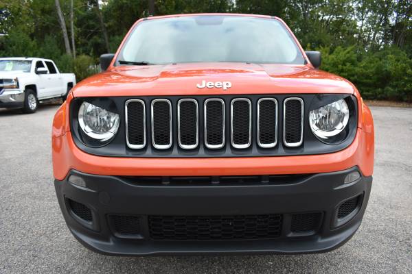 1 Owner 2015 Jeep Renegade Sport LIKE NEW! Low Miles WARRANTY No Fees! for sale in Apex, NC – photo 4