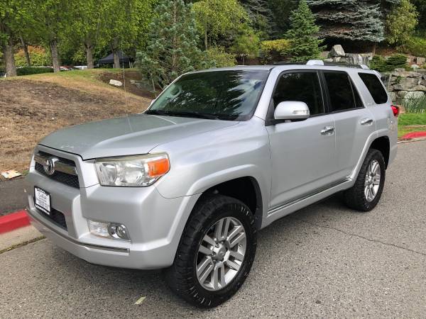 2012 Toyota 4runner Limited 4WD --Navi, Third Row, Clean title, Loaded for sale in Kirkland, WA