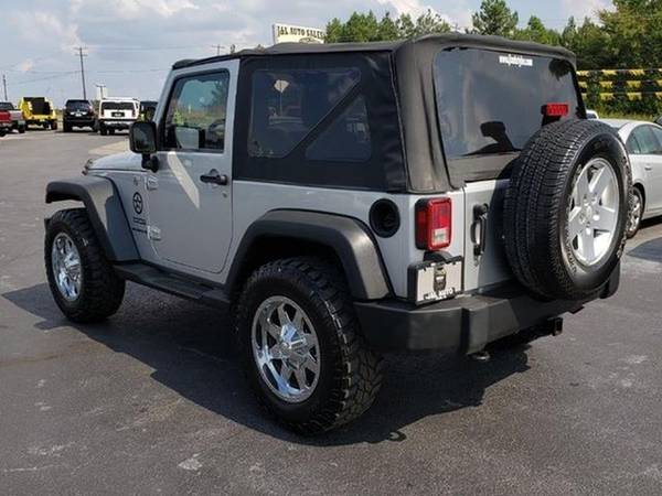 2011 Jeep Wrangler - Financing Available! for sale in Tyler, TX – photo 4