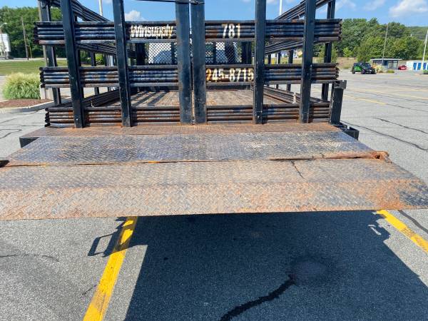 2017 Mitsubishi Fuso FE-130 14 stakebody and lift-gate only 42k for sale in Lincoln, RI – photo 14