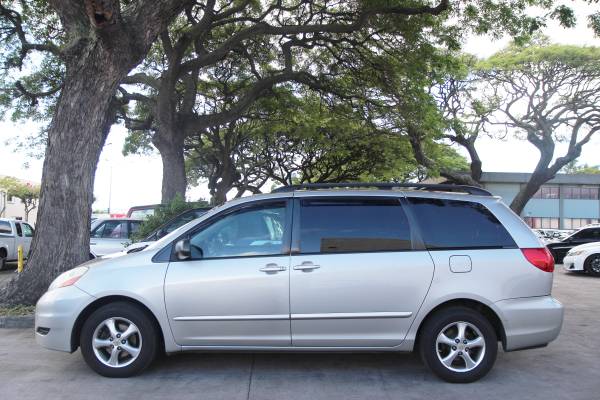 SOLD SOLD ! 2008 TOYOTA SIENNA LE COLD A/C 3RD ROW SEATING - cars &... for sale in Honolulu, HI – photo 8