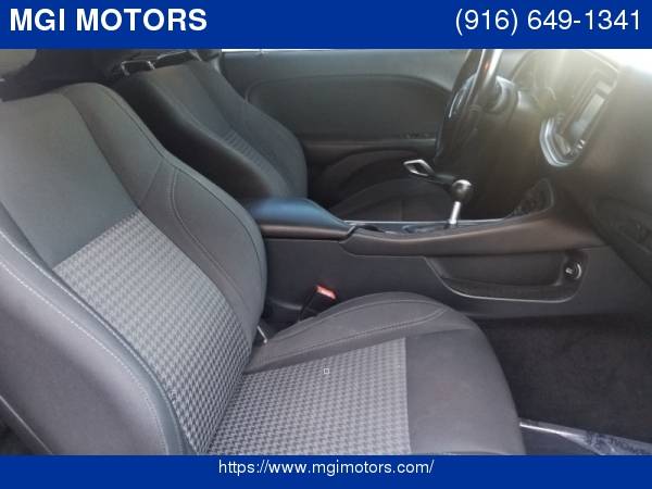 2015 Dodge Challenger 2dr Cpe R/T , 6 SPEED MANUAL , ONE OWNER, CLEAN for sale in Sacramento , CA – photo 12