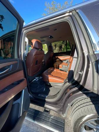2015 Cadillac Escalade - - by dealer - vehicle for sale in Margate, FL – photo 13