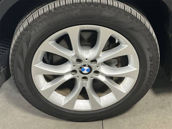 2016 BMW X5 xDrive35i - - by dealer - vehicle for sale in Buffalo, NY – photo 10