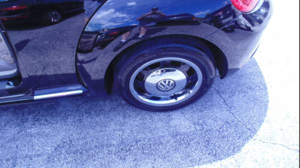 2012 Volkswagen Beetle 2dr Cpe Auto 2 5L PZEV - - by for sale in Stuart, FL – photo 5