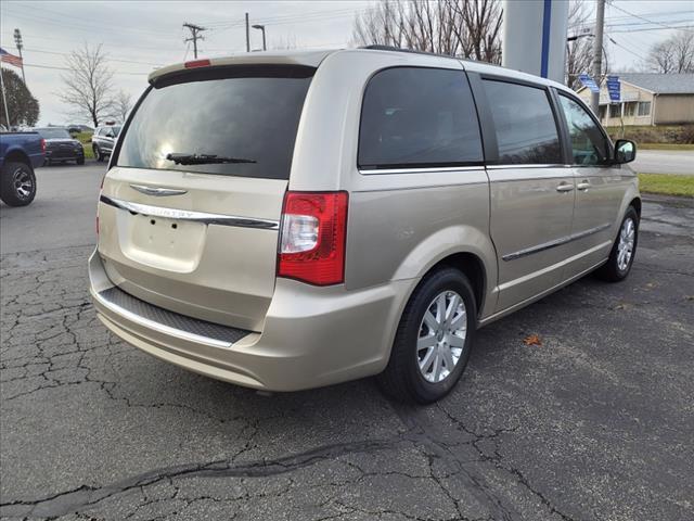 2015 Chrysler Town & Country Touring for sale in Mercer, PA – photo 3