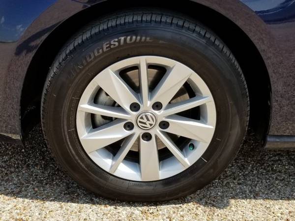 2017 Volkswagen Golf S SKU:HM060392 Hatchback for sale in Fort Worth, TX – photo 22