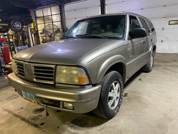 2000 oldsmobile Bravada - cars & trucks - by owner - vehicle... for sale in Minto, ND – photo 5