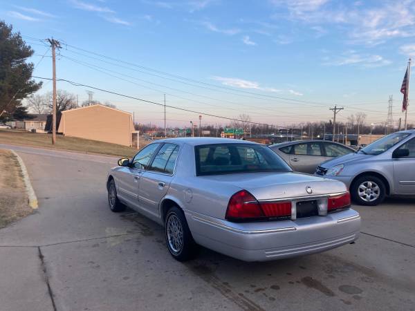 2000 mercury grand marquis - - by dealer - vehicle for sale in Alton, MO – photo 7