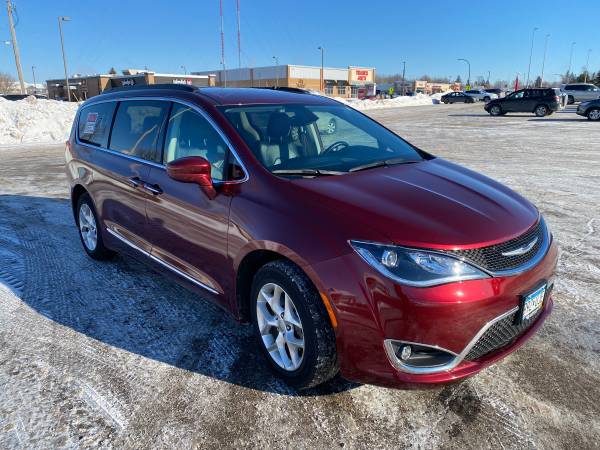 2017 Chrysler Pacifica Touring-L (LOW MILES) - - by for sale in Arden Hills, MN – photo 2