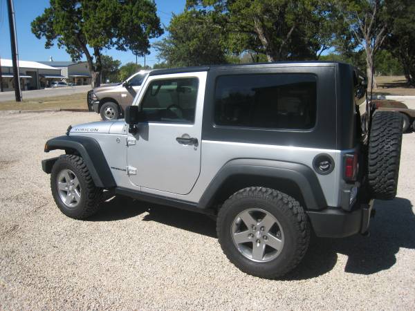 2010 Jeep Wrangler 4WD 2dr Rubicon for sale in Kerrville, TX – photo 4