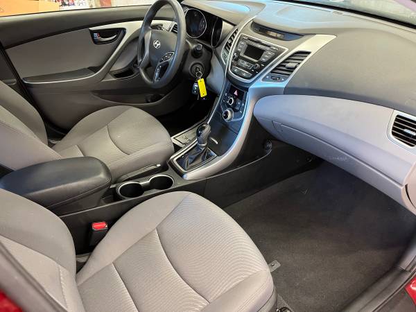 2014 Hyundai Elantra SE-One Owner ! Only 30K Miles ! - cars & for sale in Whitesboro, NY – photo 7
