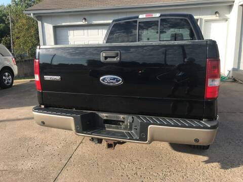 2004 Ford F150 SuperCrew Lariat, 4X4, Black, 1 Owner, New tires, Sharp for sale in Greenwood, MO – photo 5