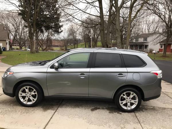 2014 Mitsubishi Outlander SE Sport Utility, All-Wheel Drive - cars & for sale in Syracuse, NY