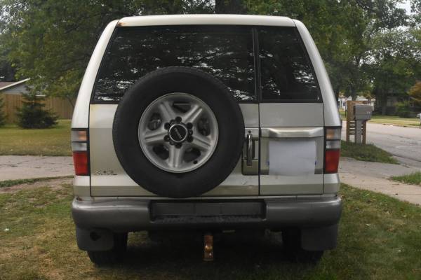 2002 Isuzu Trooper S, 4x4, 158K miles, well maintained! $2000 OBO for sale in Holland , MI – photo 3