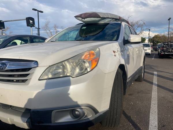 2011 Subaru Outback LIMITED for sale in Cardiff By The Sea, CA