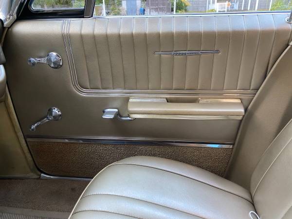 1966 Pontiac Bonneville - cars & trucks - by owner - vehicle... for sale in Smithtown, NY – photo 8