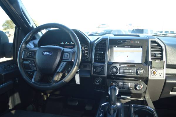 2017 Ford F150 SuperCrew Cab XLT 4X4 - cars & trucks - by dealer -... for sale in Burkburnett, TX – photo 12