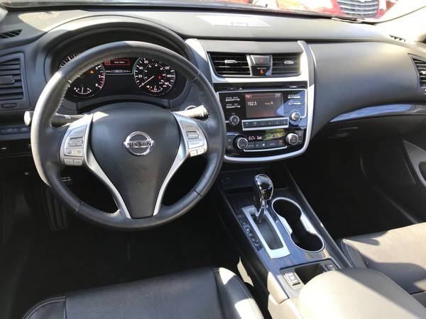 2018 Nissan Altima SL ((As Low As $900 Down)) for sale in Inwood, WV – photo 10