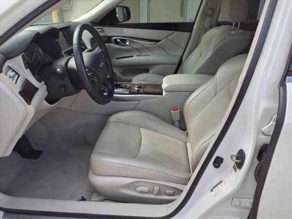 2017 INFINITI Q70L 3 7 - sedan - - by dealer - vehicle for sale in HOUSTON, LA – photo 17