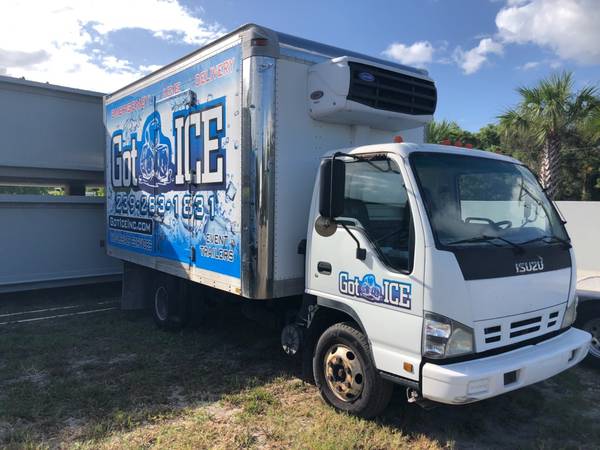2007 Isuzu refrigerated 16ft box truck for sale in Cape Coral, FL – photo 2