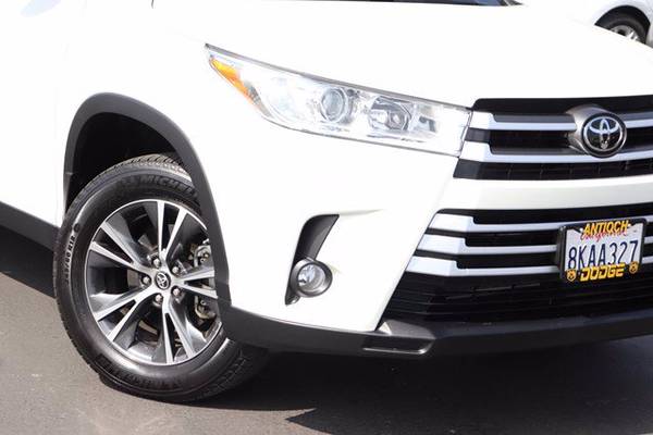 2019 Toyota Highlander hatchback White - cars & trucks - by dealer -... for sale in Antioch, CA – photo 2