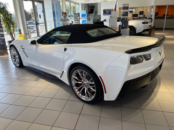 2019 Chevrolet Corvette Z06 Convertible 2LZ package GM Certified for sale in Saint Paul, MN – photo 4