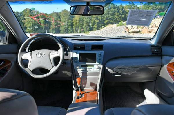 2009 Toyota Camry XLE - - by dealer - vehicle for sale in Naugatuck, CT – photo 19