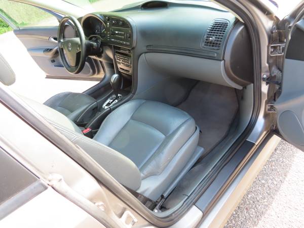 2004 Saab 9-3 Linear 2.0t - 30 MPG/hwy, leather, sunroof, ON SALE -... for sale in Farmington, MN – photo 15