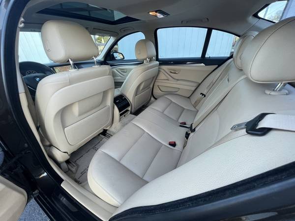 2015 BMW 528XI AWD Luxury Sedan 1-OWNER EXCELLENT CONDITION for sale in Saint Louis, MO – photo 12