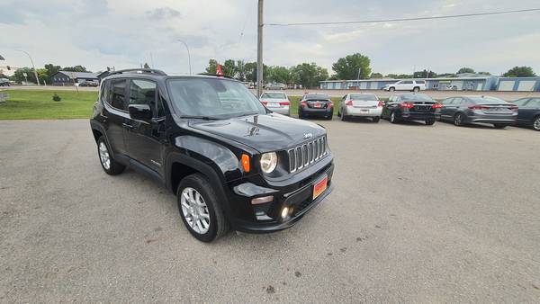 2019 Jeep Renegade - - by dealer - vehicle automotive for sale in Moorhead, ND – photo 3