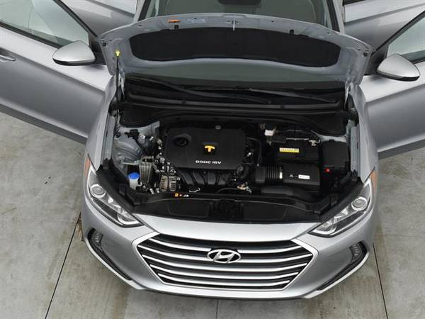 2017 Hyundai Elantra SE Sedan 4D sedan Gray - FINANCE ONLINE for sale in Atlanta, CA – photo 4
