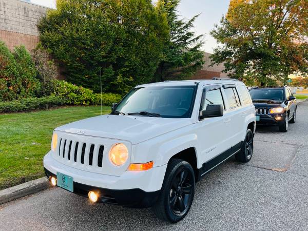 2011 Jeep Patriot Latitude 4x4 - - by dealer - vehicle for sale in West Babylon, NY