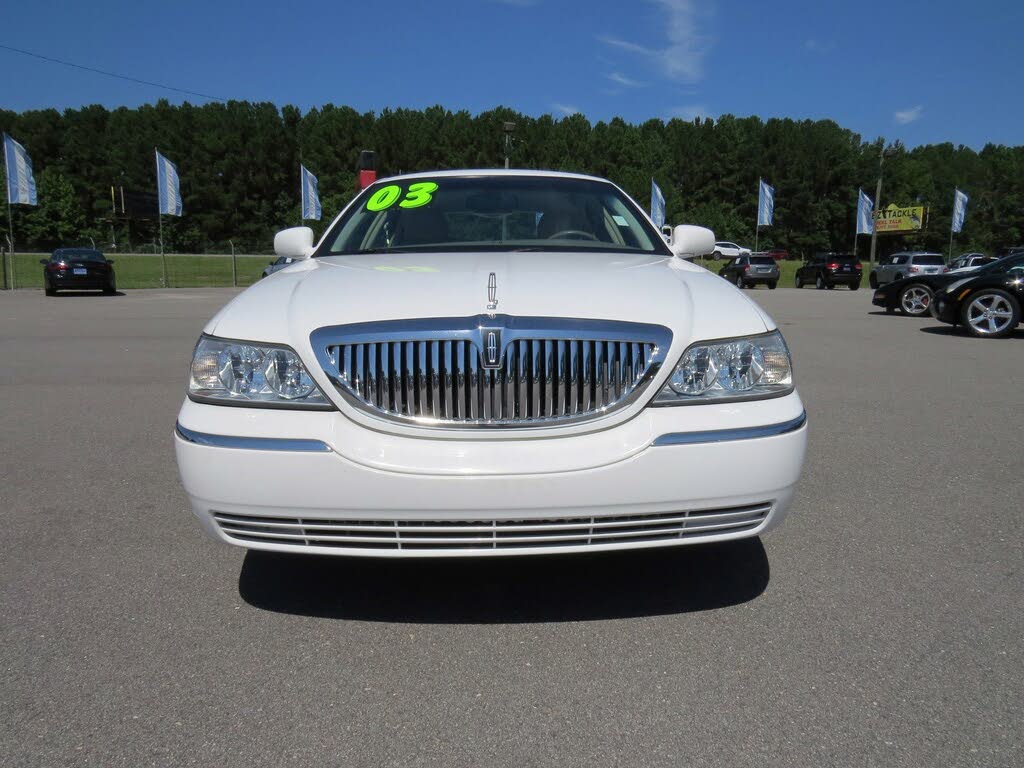 2003 Lincoln Town Car Executive for sale in Princeton, NC – photo 4