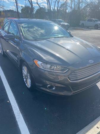 2016 Ford fusion 114 thousand miles for sale in Charleston, SC