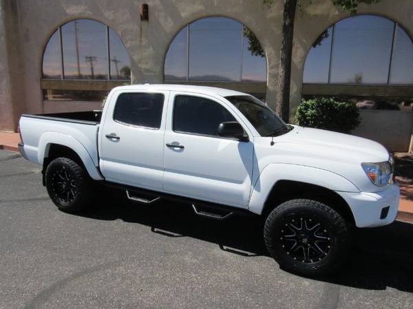 2015 Toyota Tacoma PreRunner V6 pickup Super White for sale in Tucson, AZ – photo 12