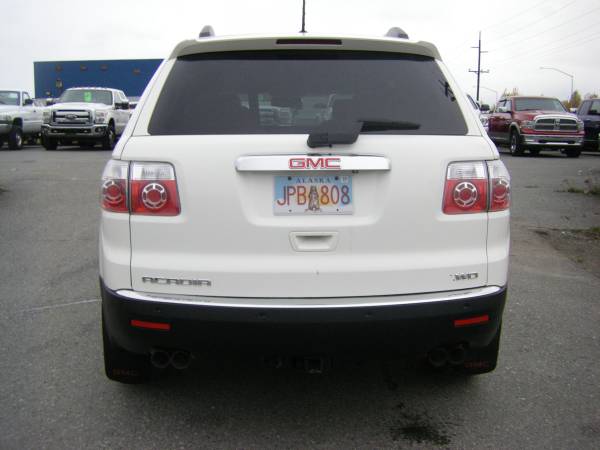 2011 GMC Acadia SLT AWD (3rd Row/Leather/Dual Sunroofs) for sale in Anchorage, AK – photo 3