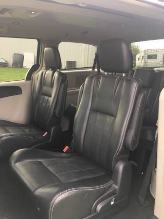 2013 Chrysler Town & Country - 79,000 miles-Great Shape for sale in Sigourney, IA – photo 3