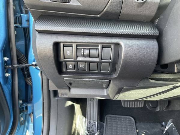 2017 Subaru Impreza 4d Hatchback 2 0i Premium - - by for sale in Cincinnati, OH – photo 21