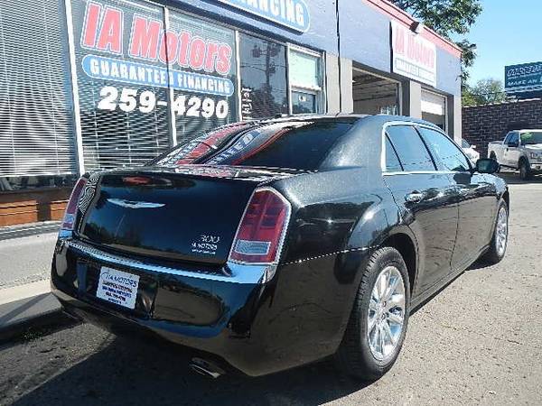 2011 CHRYSLER 300 LTD *FR $499 DOWN GUARANTEED FINANCE *EVERYONE IS... for sale in Des Moines, IA – photo 6