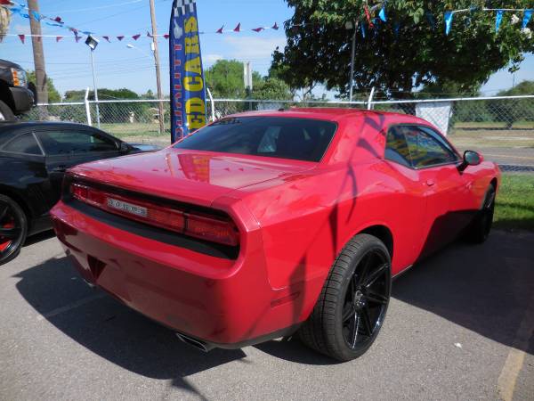 2012 DODGE CHALLENGER SXT AUT CANDY RED,STRIPES SPORTY !!!!! for sale in Brownsville, TX – photo 8