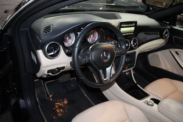 2014 Mercedes-Benz CLA-Class CLA 250 sedan Northern Lights Violet for sale in Sacramento , CA – photo 17